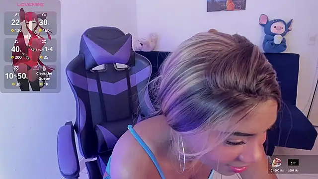 johansstiv2007 online show from October 19, 11:12 am