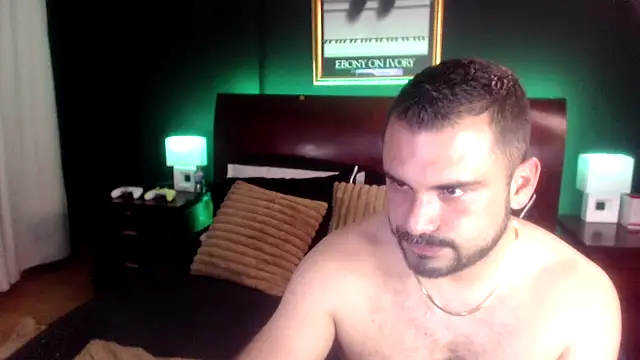 lovershornies online show from February 10, 2:03 am