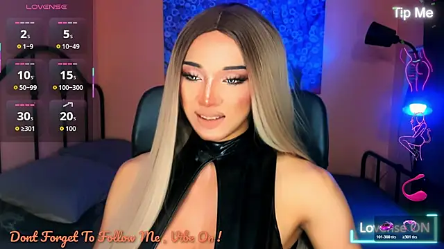 xUrGoddess Bellax online show from December 2, 4:58 am