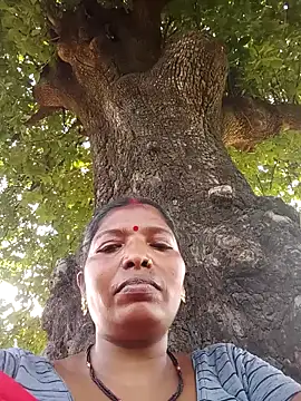 Snapshot of Jivika_Jaiswal chatting on September 22, 10:14 am Jivika Jaiswal online show from September 22, 10:14 am