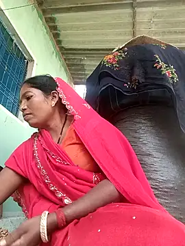 Snapshot of Jivika_Jaiswal chatting on October 17, 2:04 am Jivika Jaiswal online show from October 17, 2:04 am