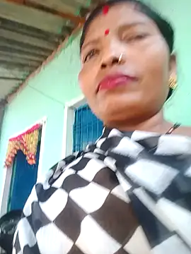 Snapshot of Jivika_Jaiswal chatting on September 20, 5:17 am Jivika Jaiswal online show from September 20, 5:17 am