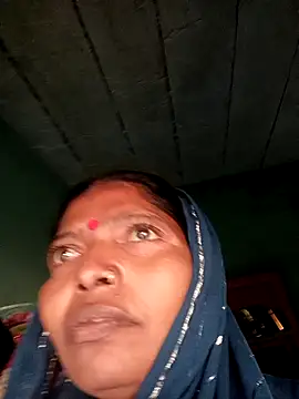 Snapshot of Jivika_Jaiswal chatting on October 19, 2:57 am Jivika Jaiswal online show from October 19, 2:57 am