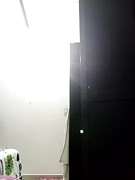 chloe 90 online show from October 29, 11:40 pm