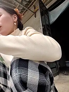 Tin tanny online show from December 22, 1:09 am