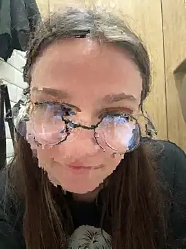 MiniVi online show from September 18, 6:12 am