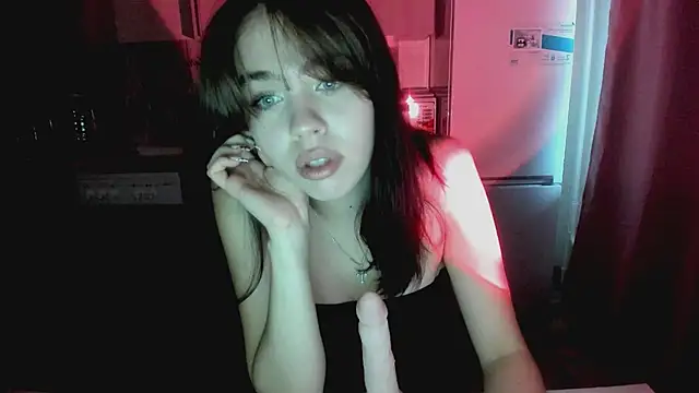 Kitty Mila online show from October 1, 11:37 am