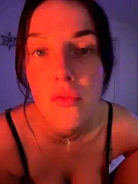 Snapshot of Remirosee chatting on October 12, 8:22 pm Remirosee online show from October 12, 8:22 pm