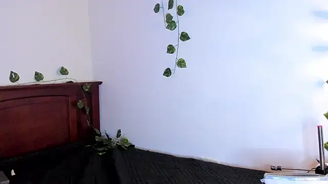 Michluxe 69 online show from September 24, 2:32 am