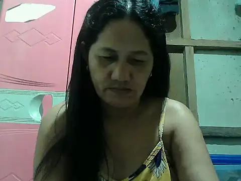 hotmama 063 online show from October 24, 9:44 pm