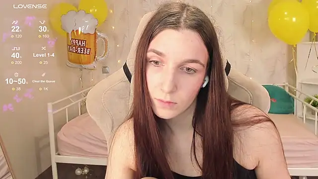 Snapshot of Miss___Eva chatting on September 20, 12:21 am Miss Eva online show from September 20, 12:21 am