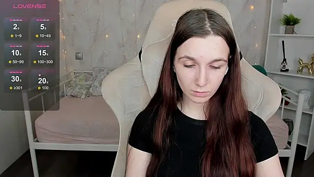 Snapshot of Miss___Eva chatting on October 10, 1:32 am Miss Eva online show from October 10, 1:32 am