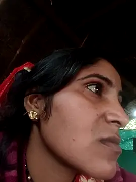 LUCKY cut online show from December 3, 3:31 am