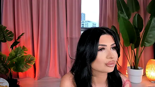 Snapshot of KylieKroftt chatting on October 7, 2:32 pm KylieKroftt online show from October 7, 2:32 pm