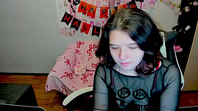 Snapshot of Acid_Kate chatting on October 20, 12:13 am Acid Kate online show from October 20, 12:13 am