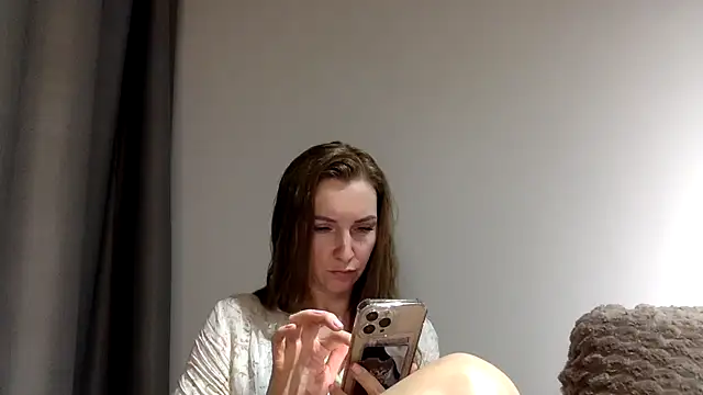 Varnyx online show from December 5, 7:04 pm