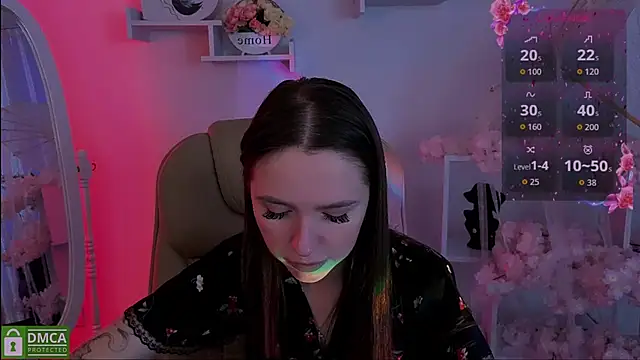 WildHoneyXO online show from September 12, 5:41 am