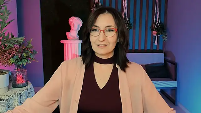 UnaTerra online show from September 13, 5:48 am