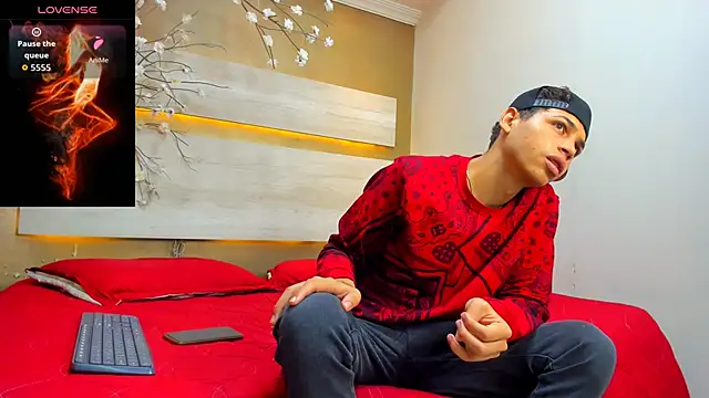 Mycandyfor You online show from October 1, 9:42 pm