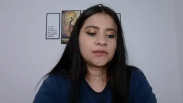 ValerieLove  online show from March 20, 11:09 pm