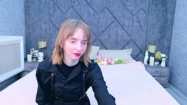 Beverly Gomes online show from April 21, 5:14 am