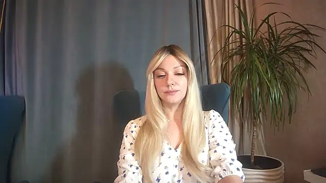 Zurelis online show from November 7, 2:00 pm