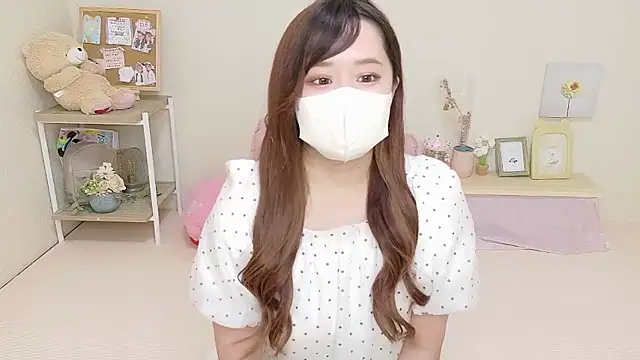 Snapshot of CHIAKI_xxo chatting on October 21, 2:37 am CHIAKI xxo online show from October 21, 2:37 am