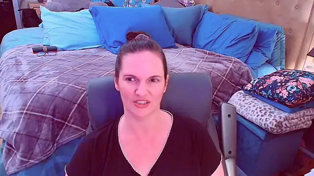 ninajaymes online show from February 11, 11:39 pm