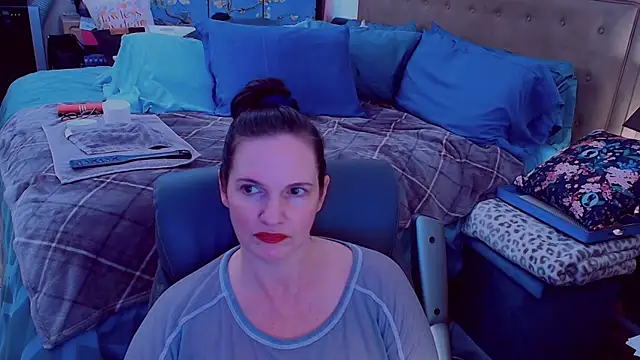 ninajaymes online show from January 11, 9:20 pm