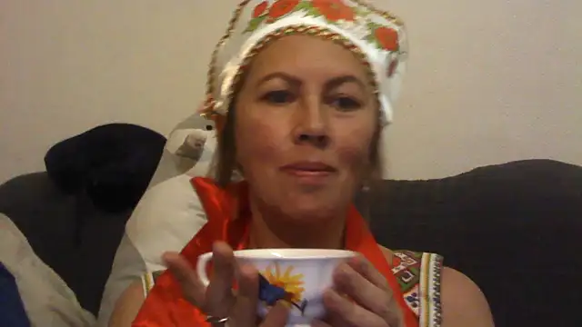 Loxiva online show from November 4, 2:00 pm