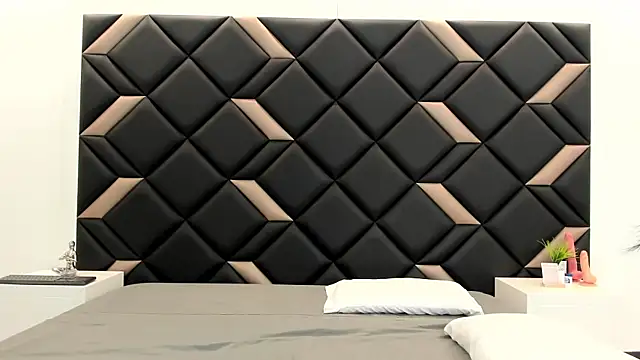 GeraldineSandoval online show from March 20, 5:51 pm