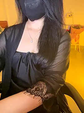Ngoc Quynh 18 online show from October 8, 4:22 pm