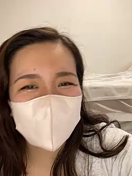 NATSUMI00 online show from October 19, 5:53 am