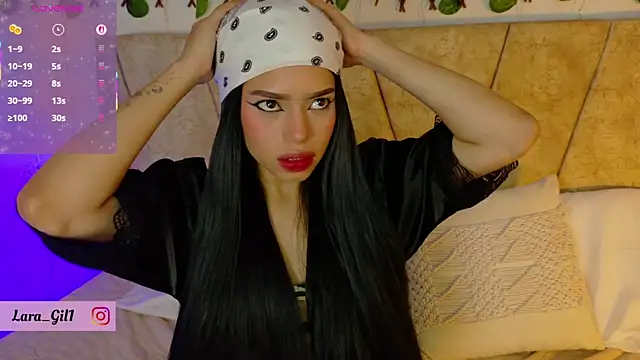 LaraGiil online show from September 19, 1:21 pm