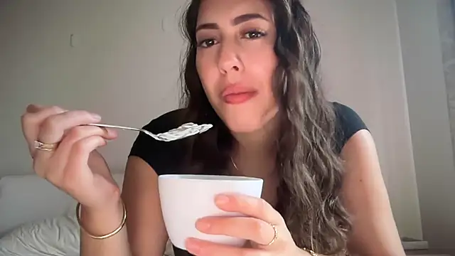 sieeena online show from March 4, 8:59 pm