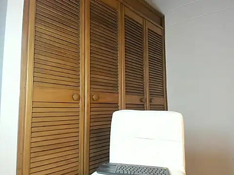 Snapshot of cataleya_villalobos chatting on October 10, 1:16 pm cataleya villalobos online show from October 10, 1:16 pm