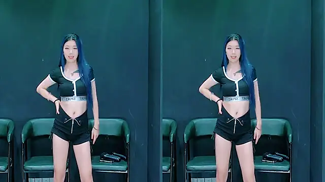 queen-001 online show from September 12, 10:39 pm