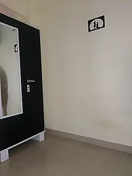 SpicykhalifaX online show from October 14, 8:50 am