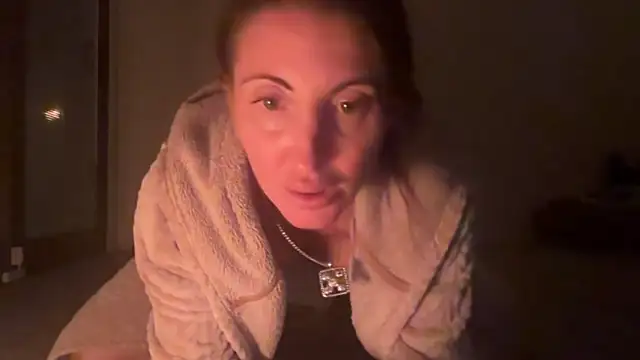 Snapshot of NurseStephania chatting on September 25, 3:49 am NurseStephania online show from September 25, 3:49 am