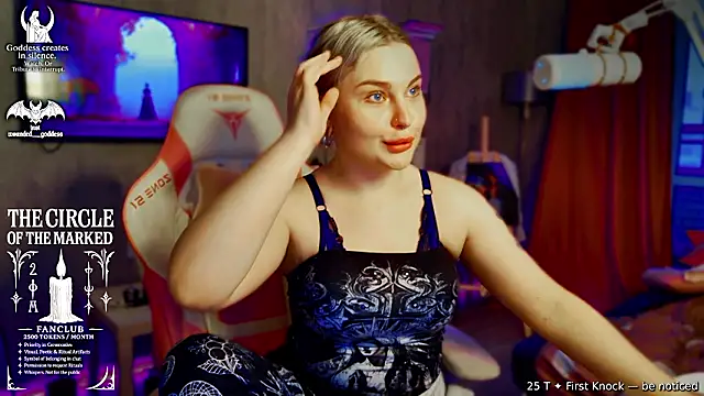 Wounded Goddess  online show from February 24, 5:06 am