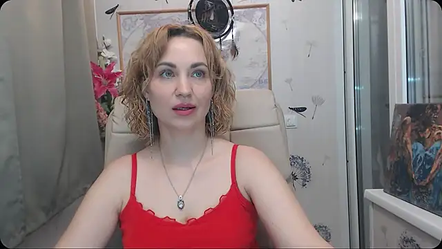Snapshot of KatrinAlluring chatting on October 20, 4:26 am KatrinAlluring online show from October 20, 4:26 am