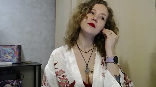 Snapshot of harpermoss chatting on October 2, 6:57 pm harpermoss online show from October 2, 6:57 pm