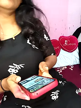 Snapshot of Marathi_rani2 chatting on September 11, 8:25 am Marathi rani2 online show from September 11, 8:25 am