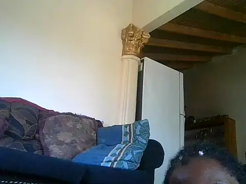 Irresistiblediva online show from September 17, 6:17 pm