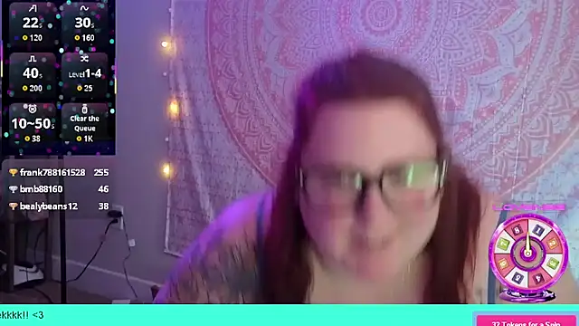 brookenicole3003 online show from May 19, 4:14 pm