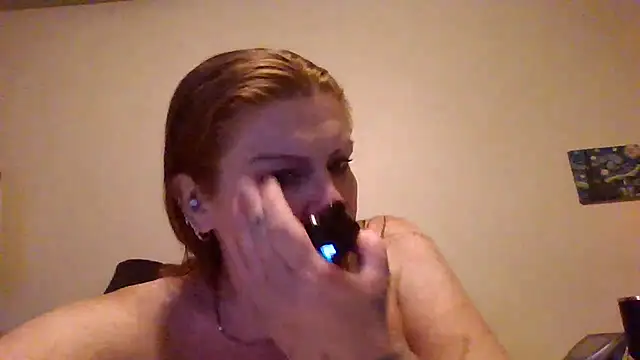 Snapshot of nakedgarbageperson chatting on October 15, 3:42 am nakedgarbageperson online show from October 15, 3:42 am