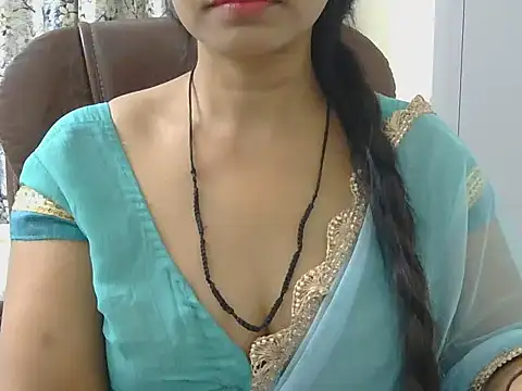 MISS SOMIYA online show from April 6, 6:09 pm