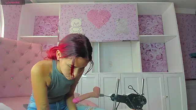 Snapshot of Teffy_Cute_ chatting on October 13, 3:14 pm Teffy Cute online show from October 13, 3:14 pm