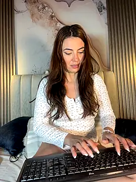 Dakota Evanns online show from November 11, 9:23 pm