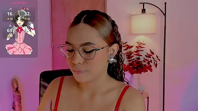 Snapshot of OxanaFedorova1- chatting on September 27, 9:11 pm OxanaFedorova1- online show from September 27, 9:11 pm
